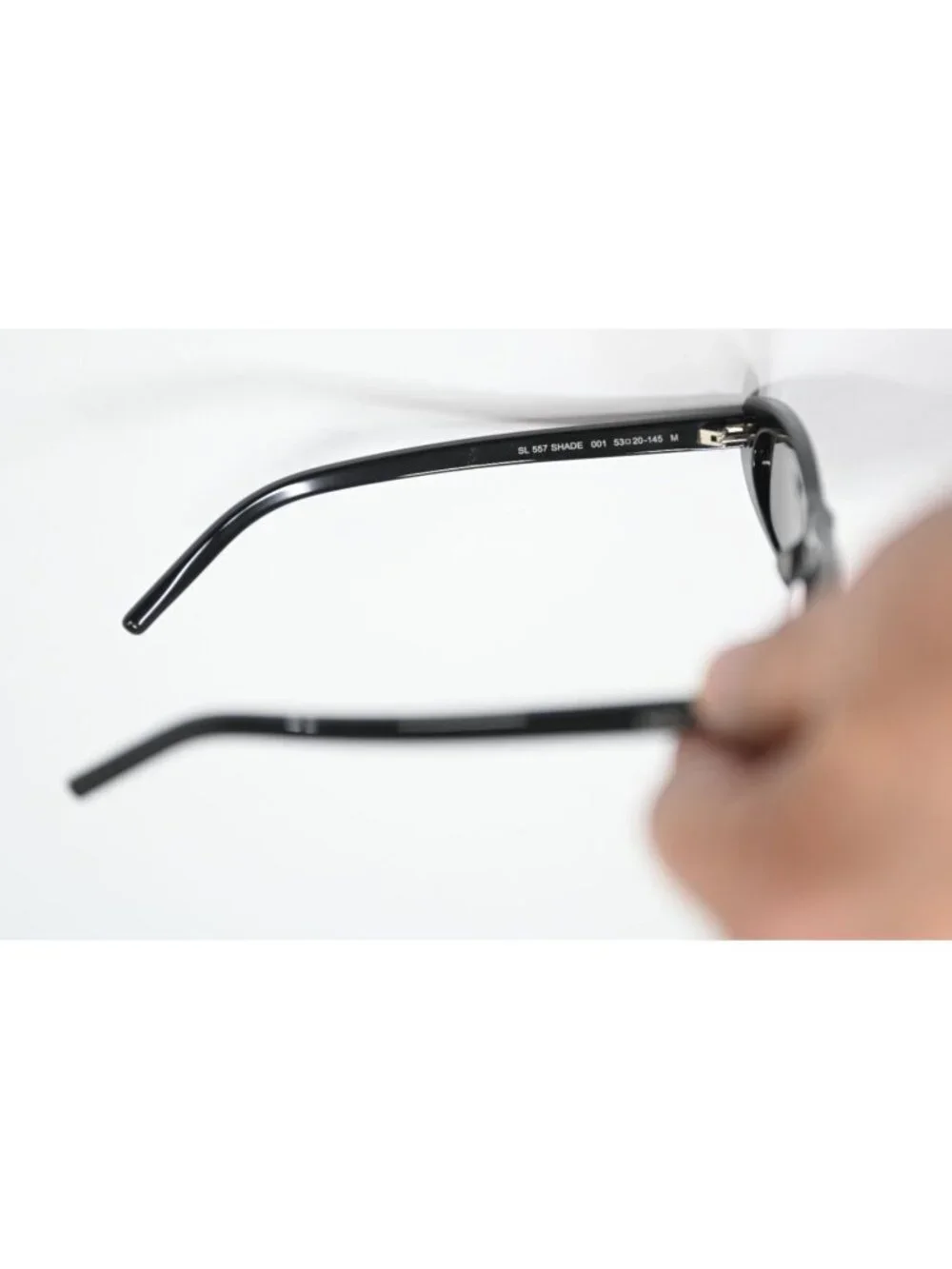 Saint Laurent SL-557 Shade 001 Sunglasses in Black - Picture 6 of 7